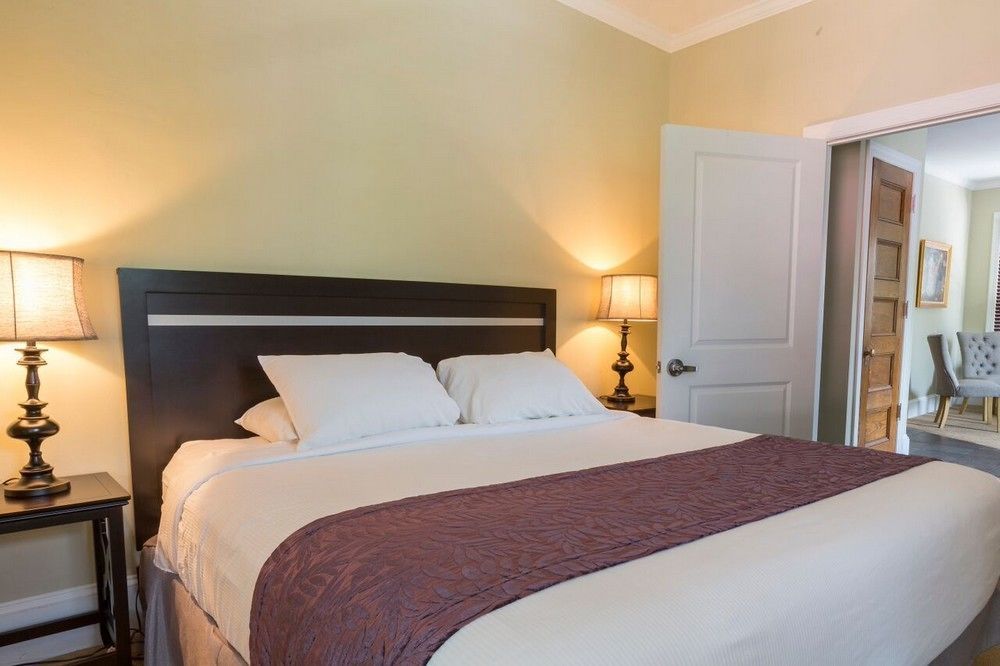 7 On Strath Otel Rochester Dış mekan fotoğraf